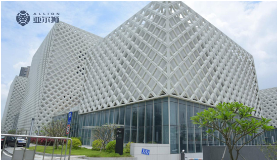 亚尔狮铝制品：铝材外墙建筑装饰展现建筑魅力